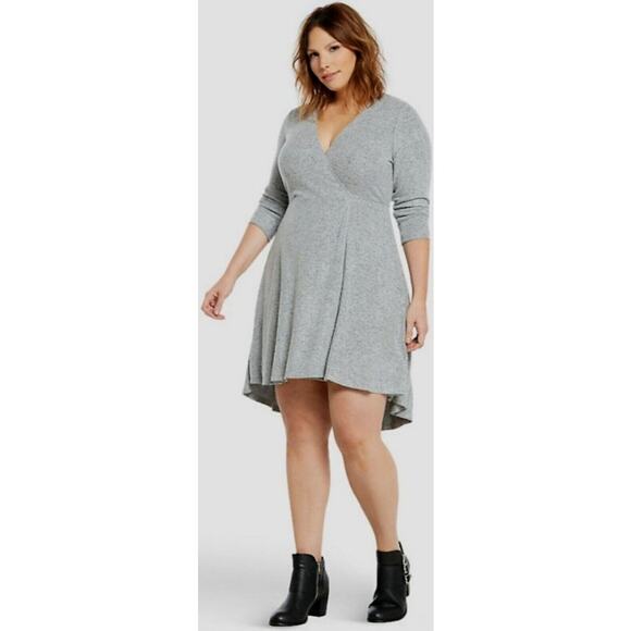 Torrid Dress Womens Size 1 Gray Faux Wrap High Low Dress Classic Minimal NWT - Picture 1 of 10